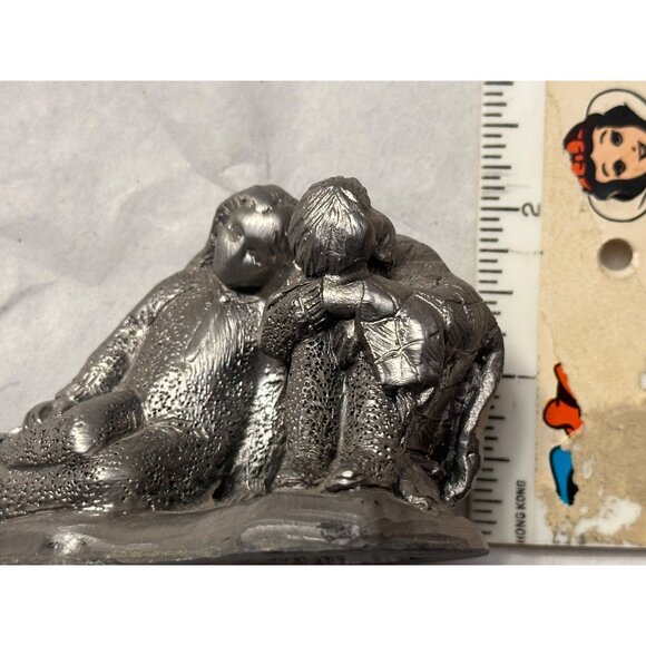 Michael Ricker Pewter Figurine Brother Sister Crying 2000 Children Sitting - Picture 5 of 11